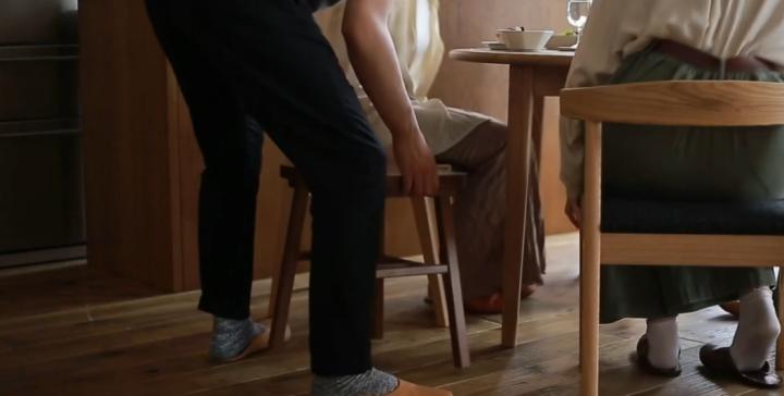 小户型用圆形餐桌还是方形桌,方形餐桌和长方形餐桌哪个更实用