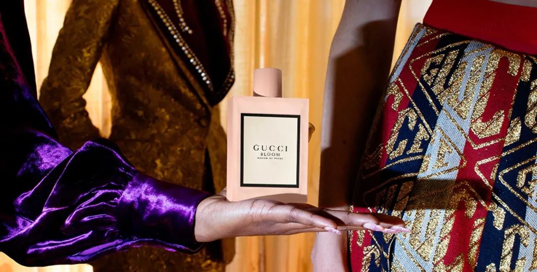 guccibloom花悦绽放绿意香水,gucci花悦绿意香水感觉味道很浓