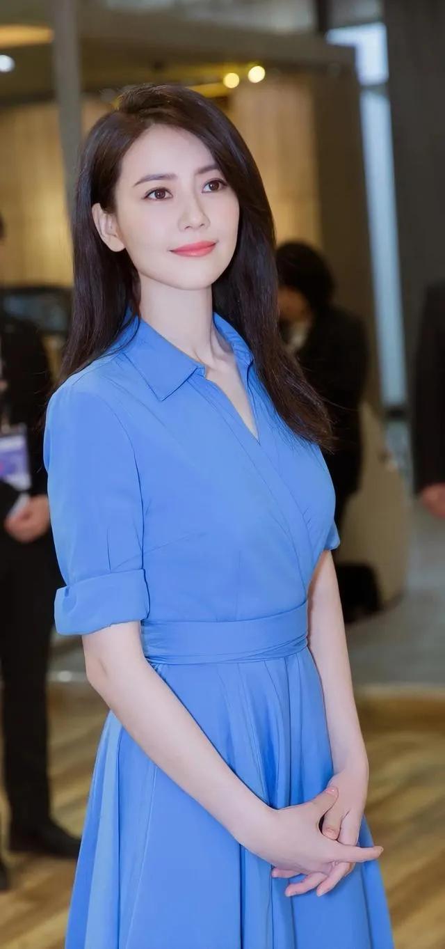 女星高圆圆赚了一个亿,国民女神高圆圆40岁生日