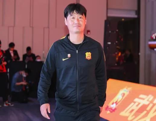 郝伟打造泰山新核,郝伟将带鲁能冲击双冠王