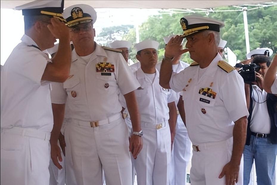 厄瓜多尔低价购买装备,厄瓜多尔买中国武器