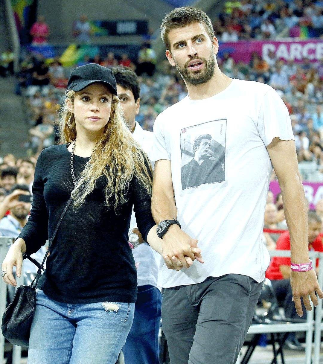 夏奇拉和皮克甜蜜视频,夏奇拉皮克恋爱曝光