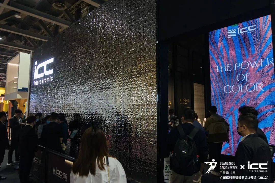 拿下两大流量平台绝对C位，陶业“时尚魔头”凭什么？