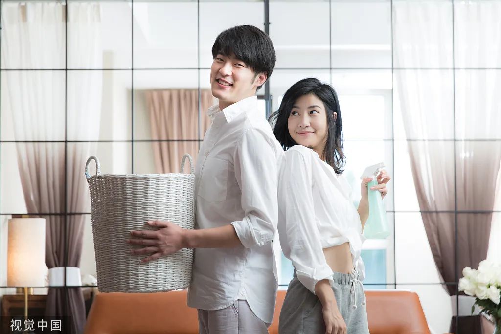 刘畊宏为啥那么疼老婆,刘畊宏家暴老婆