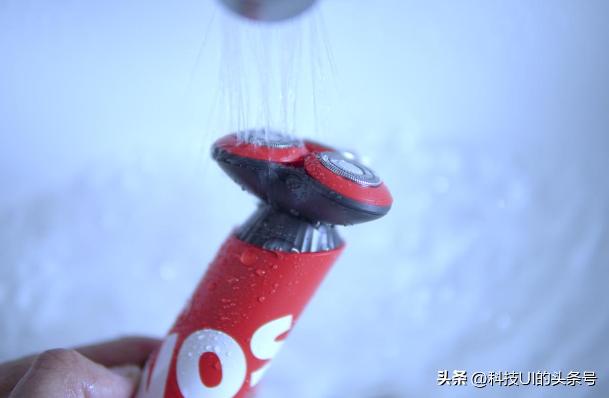 奔腾剃须刀PQ9700刀头各配件如何装,奔腾pq9700剃须刀怎么拆