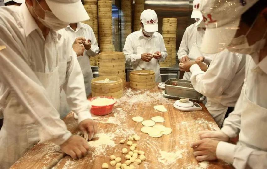 为什么不愿意喊欢迎光临,为什么不能说欢迎光临