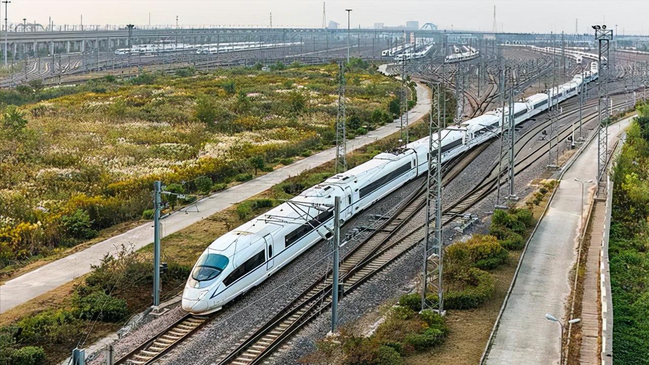 高铁可以提前几天订票,宜宾到成都高铁可以提前多久订票