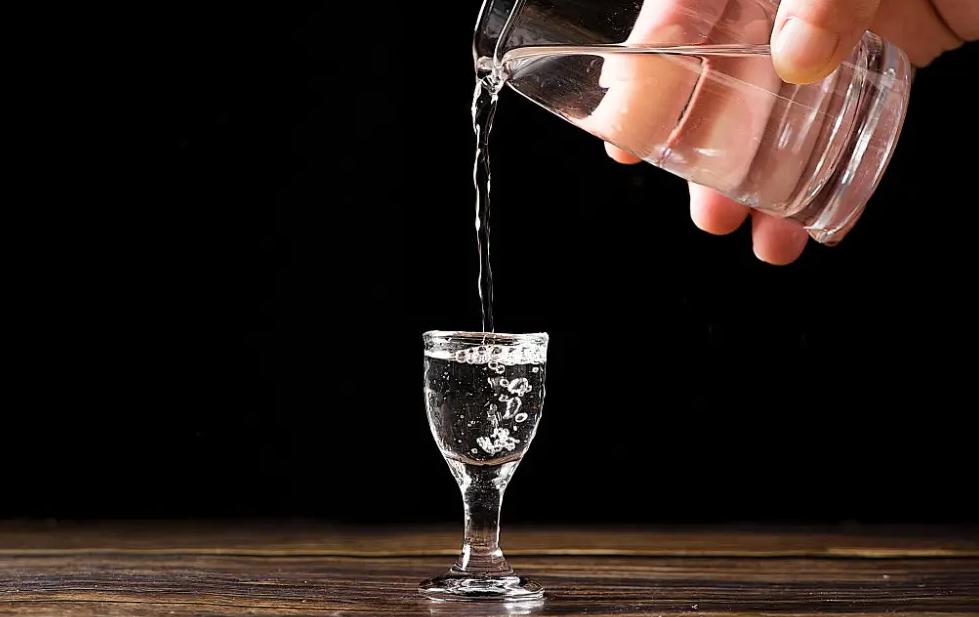 内行人爱不释手白酒,酒中精品内行人爱不释手