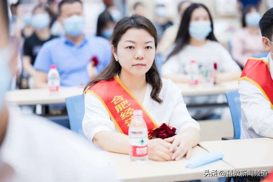 周芳校长,周芳校长简历