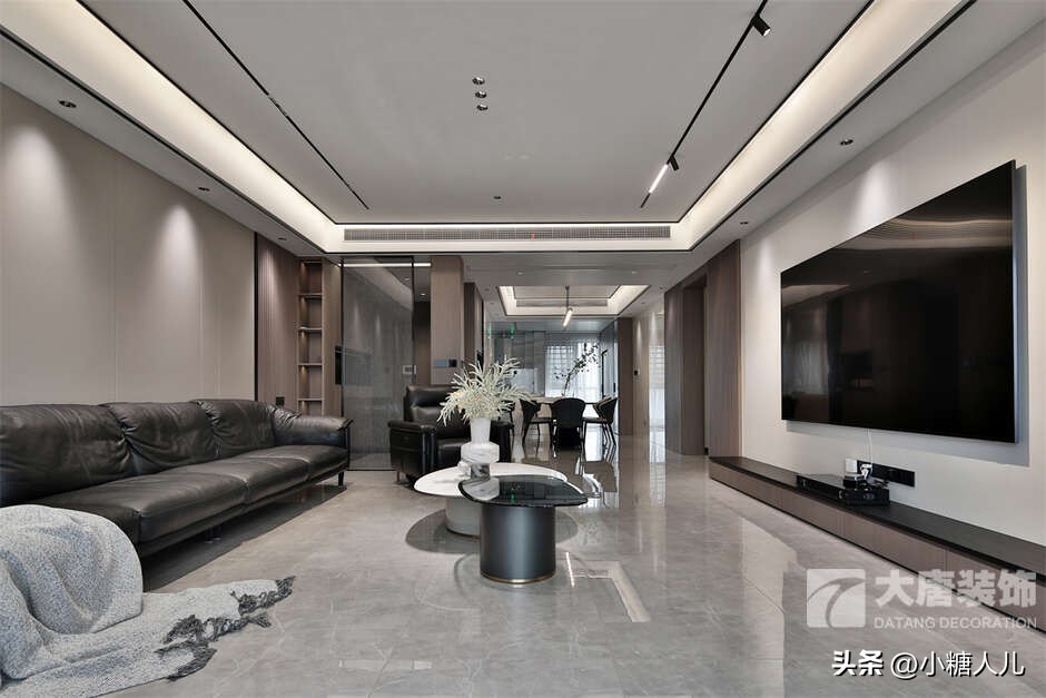 株洲装修设计：美的城240㎡现代风格大平层装修实景赏析