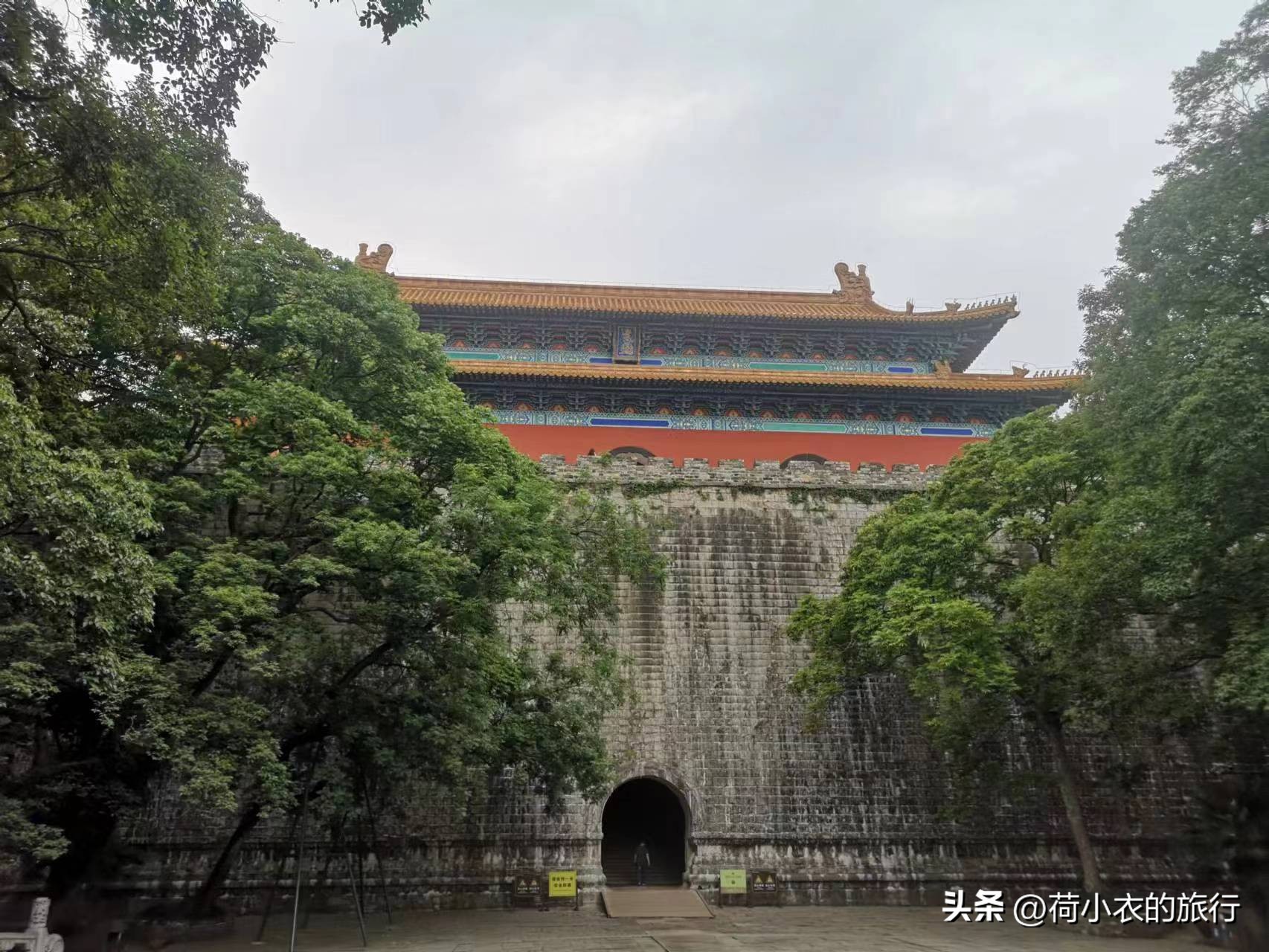 中山陵明孝陵南京博物院旅游攻略,南京明孝陵观赏秋色的最佳时间