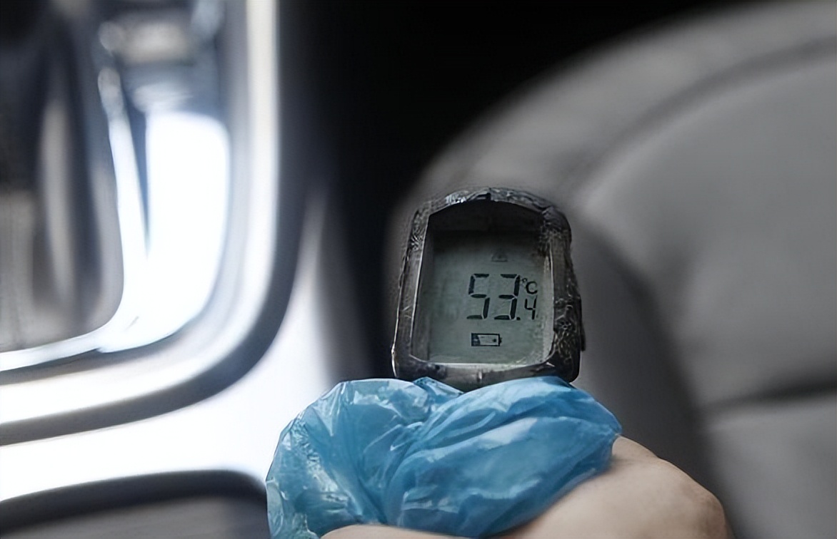 车内暴晒降温,太阳暴晒车内快速降温