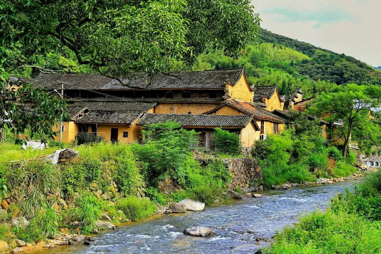 人到中年扛不住的感觉,人到中年感觉撑不起这个家