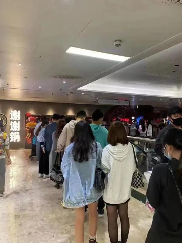 独家！湊湊创始人张振纬新作“谢谢锅”火爆面世，我们和他聊了聊