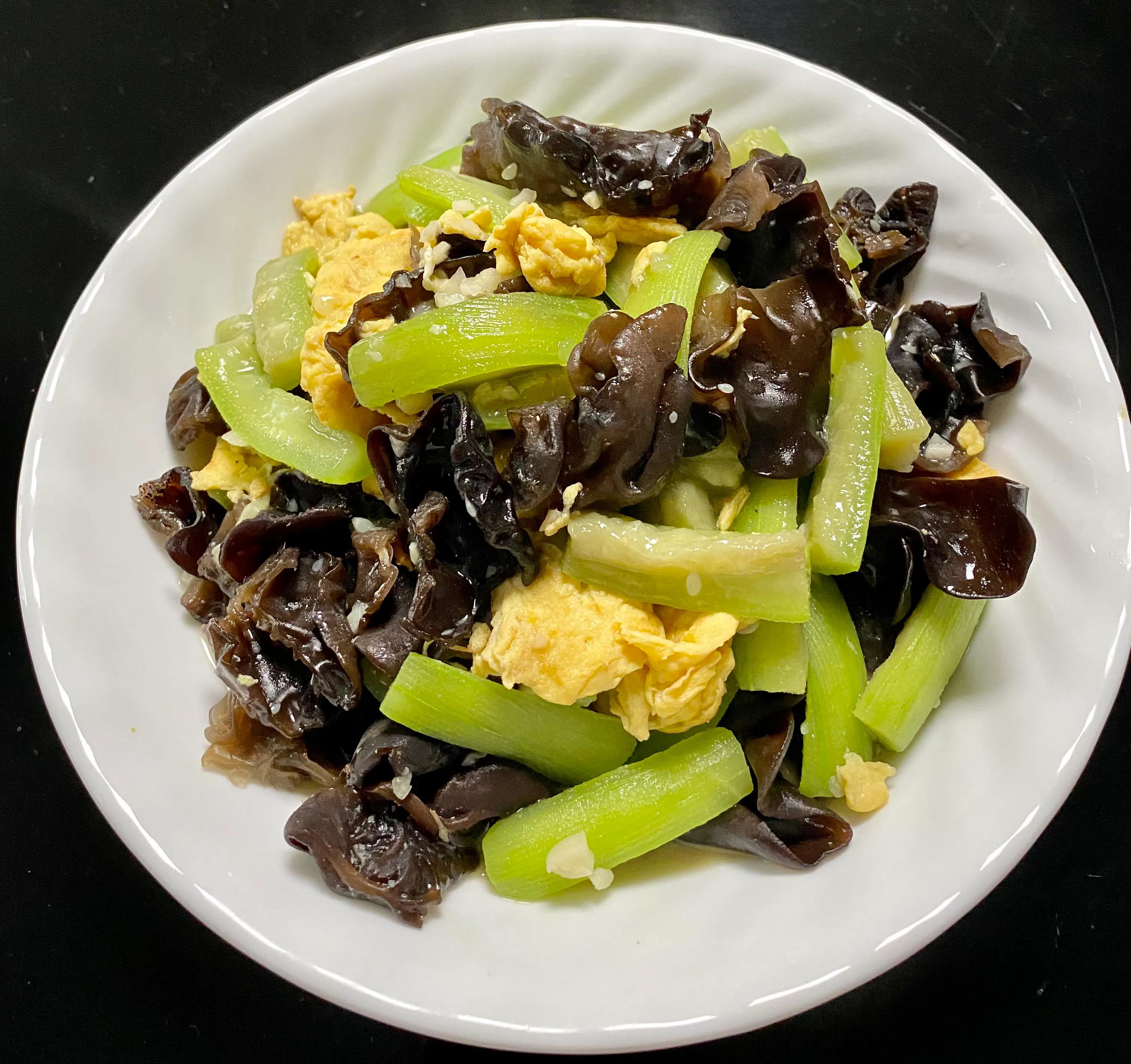 没钱一天三顿怎么吃最省钱,没钱吃饭吃什么有营养