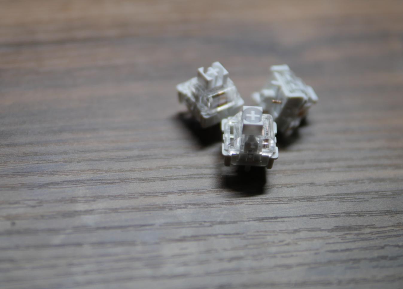 雷柏机械键盘v700rgb测评,雷柏V700DIY机械键盘评测