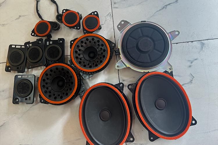 上海丰田埃尔法改装汽车音响隔音,嘉兴丰田埃尔法改装隔音