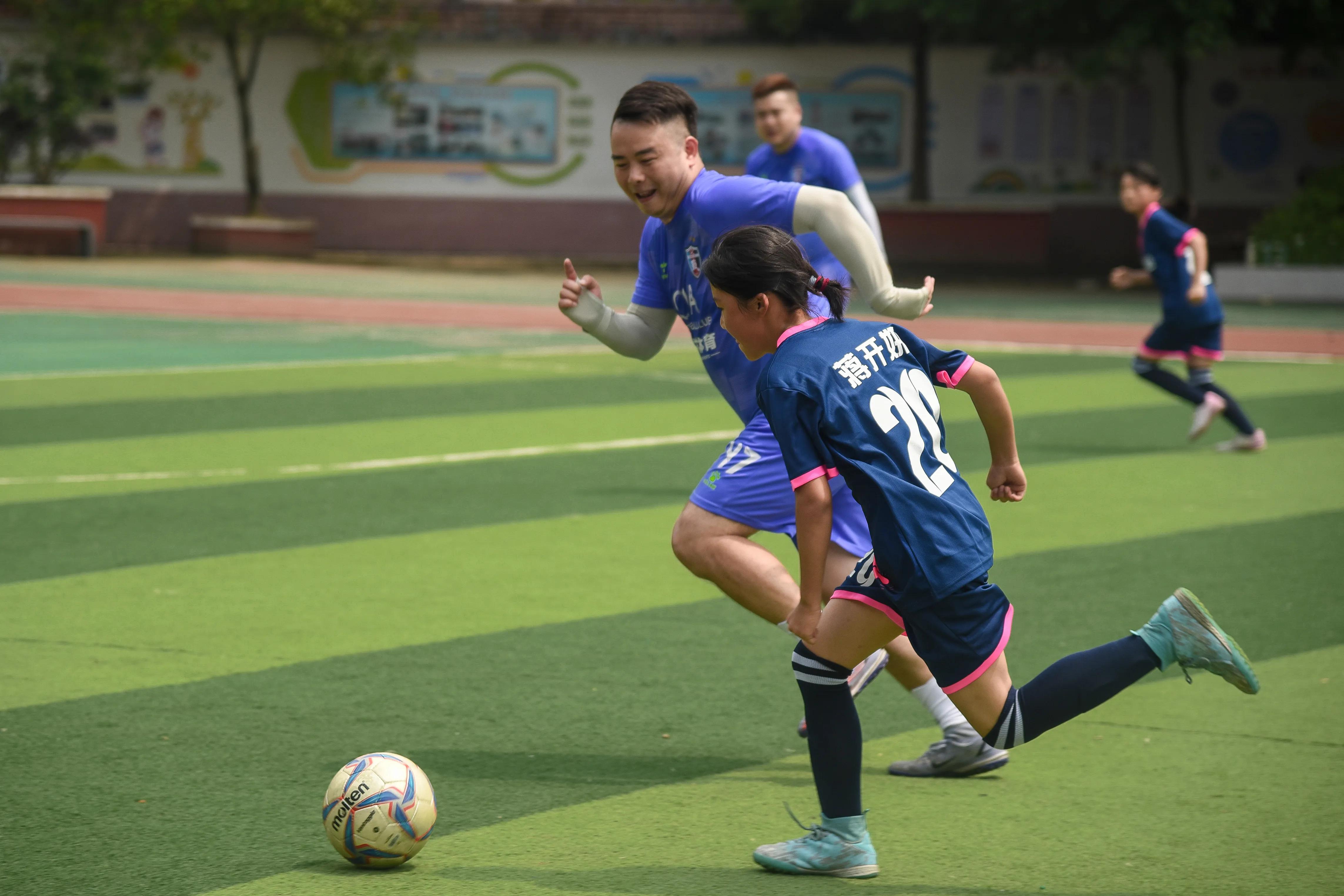 重庆战友足球俱乐部,重庆战友足球队