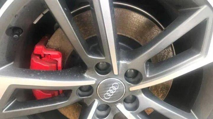 汽车起步松刹车时有咯噔异响,汽车刹车异响价目表