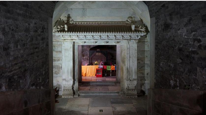 慈禧死后尸体为何不腐,慈禧遗体被扔棺外40天