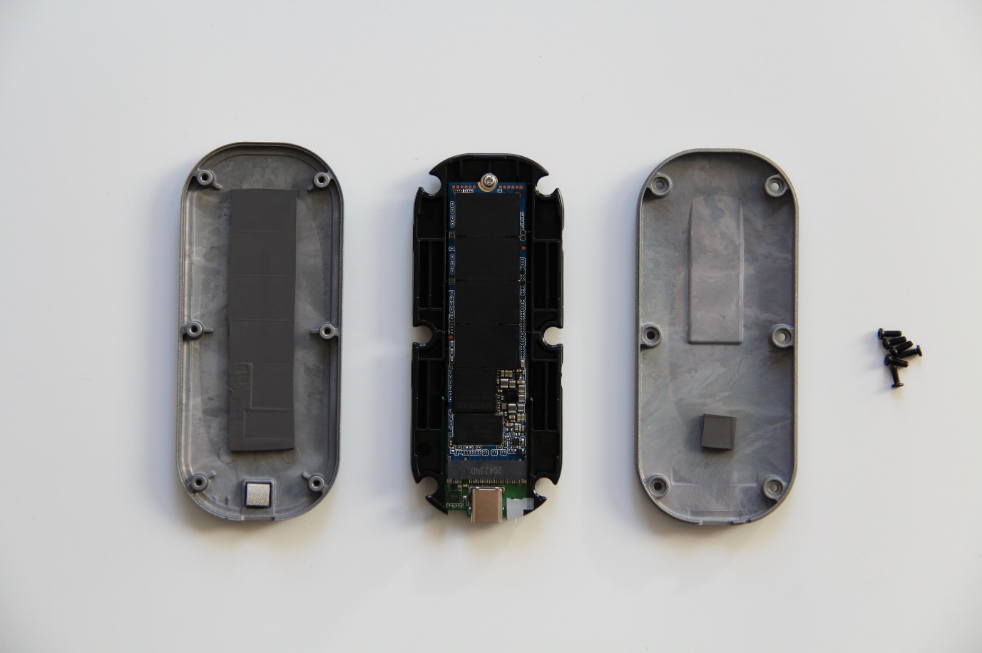 铠侠xd10移动固态硬盘测评,铠侠xd10移动固态硬盘使用体验