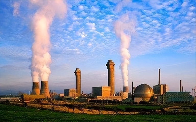 端碗吃饭放碗骂娘,端碗吃肉放筷骂娘