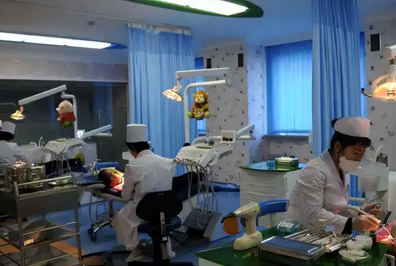 朝鲜人靠什么收入,朝鲜人月入几百元