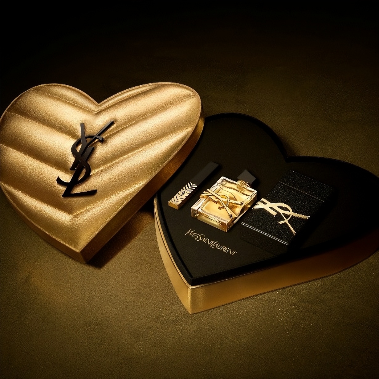 ysl圣罗兰情人节限定香水礼盒,ysl圣罗兰情人节限定三件套