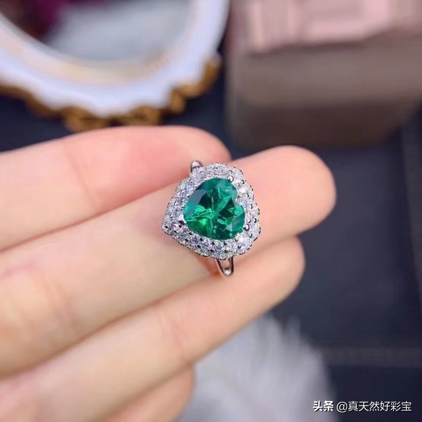 s925足银钻石两克拉戒指 (925银戒指轻奢欧美款冰莓戒指)