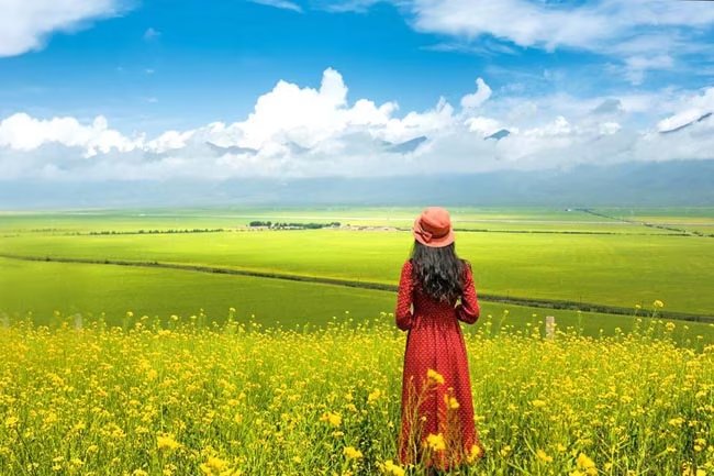 仓央嘉措为何走到青海湖就不走了,措那湖和仓央嘉措