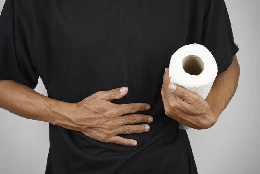 苹果煮熟了吃都有哪些好处和坏处,每天吃一个煮熟的苹果有什么功效