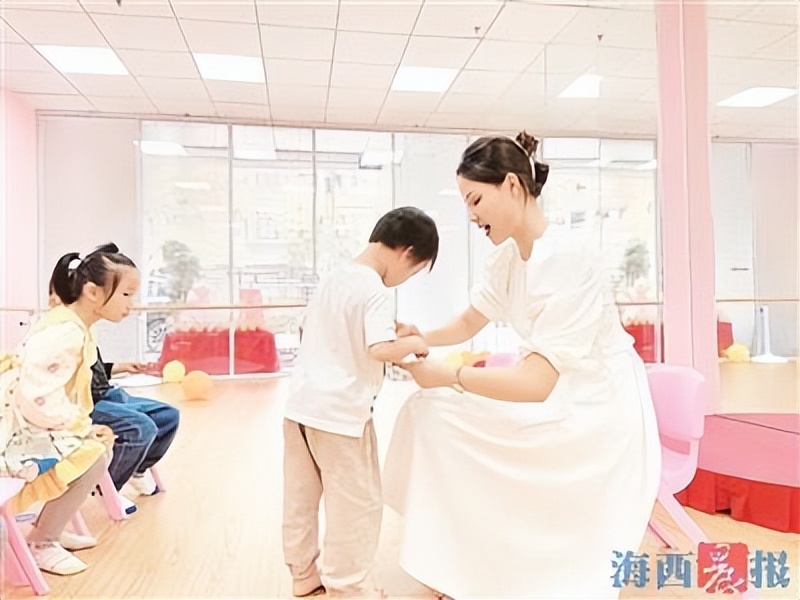 刚出校门就是创业“老手”!晨报为您讲述“00后”职场新故事