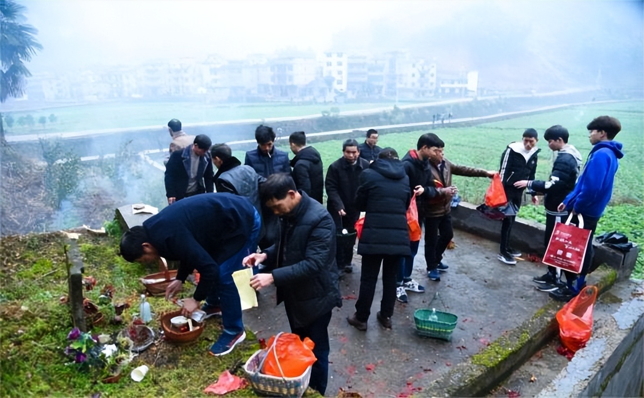 祭祖先上坟有什么说法,祭祖上坟要禁忌哪些事