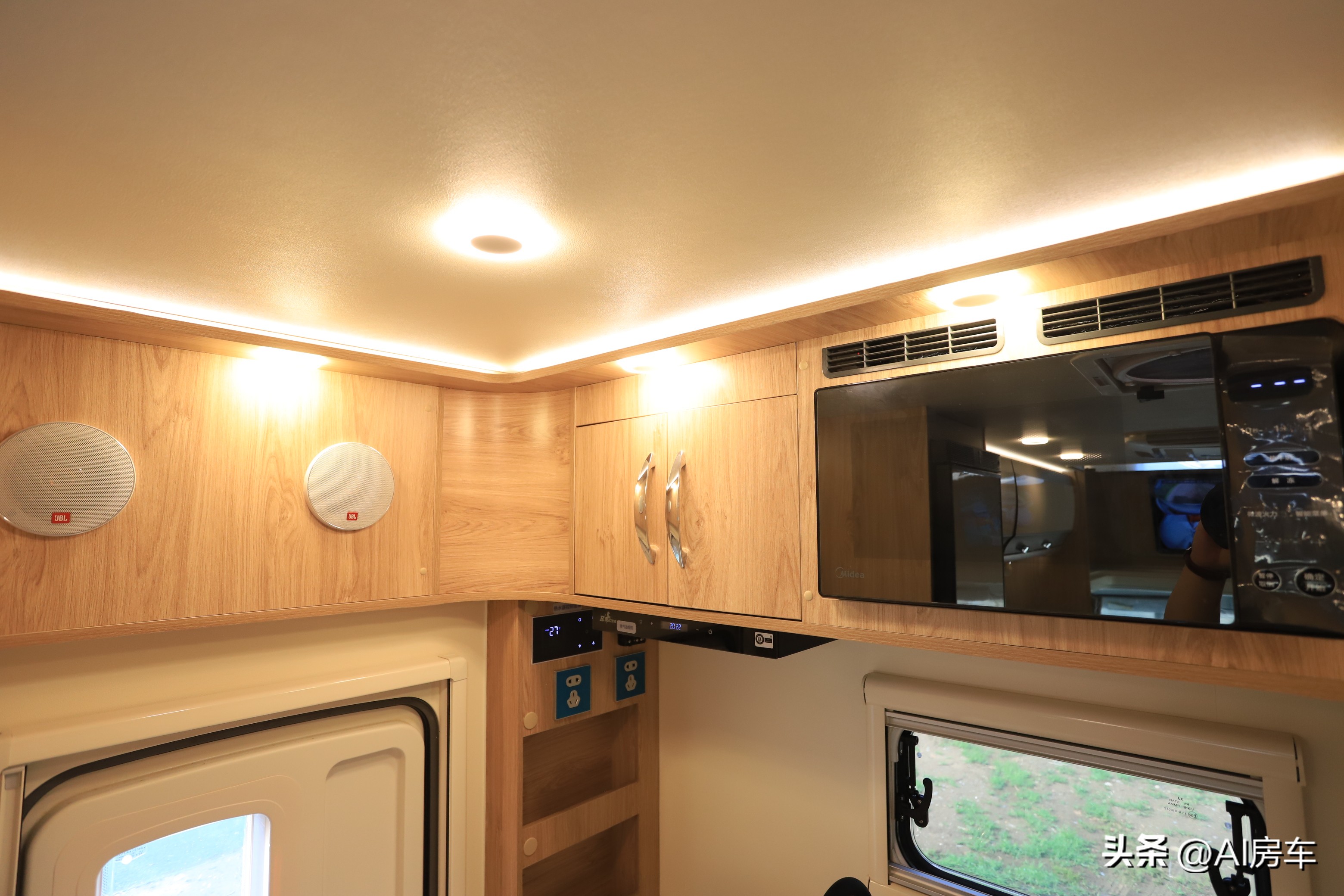 7人房车,可以满足日常通勤的七座房车