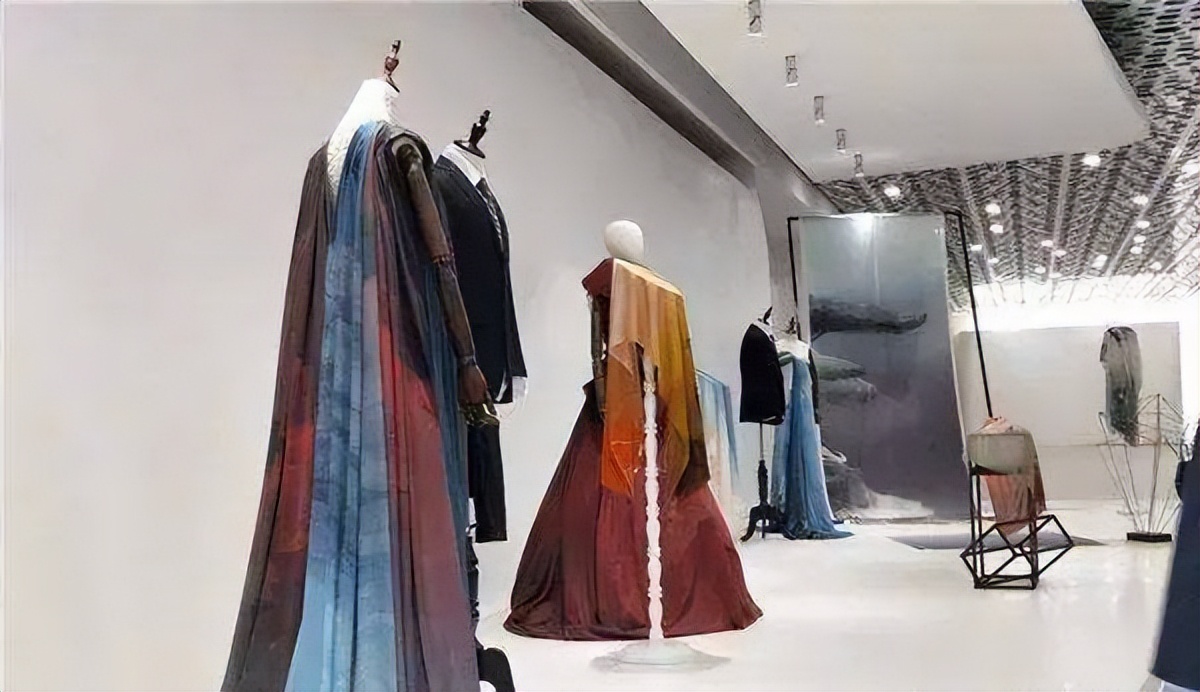 欠债400亿！妄图做中国LV的如意集团，梦该醒了