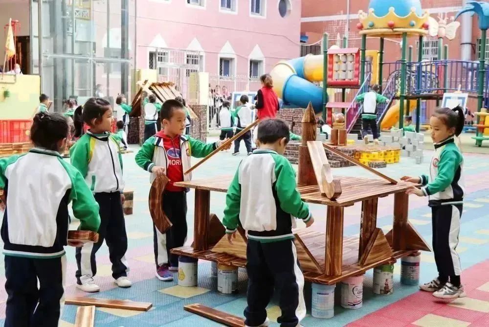 澧县桃小锦绣幼儿园招生简章,英才幼儿园招生简章