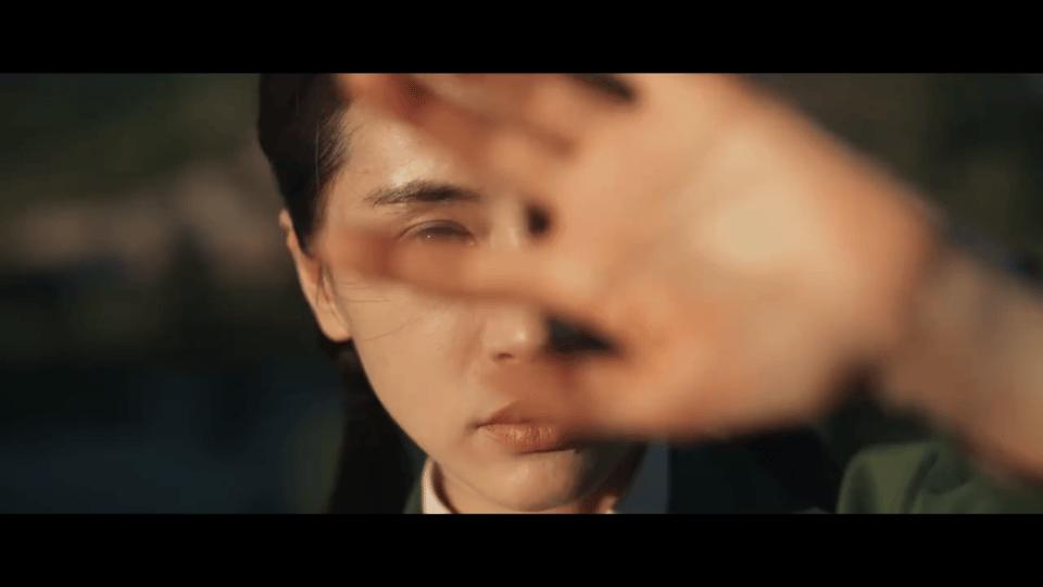 刚治好内娱的精神内耗，演《三体》的她就Be了？