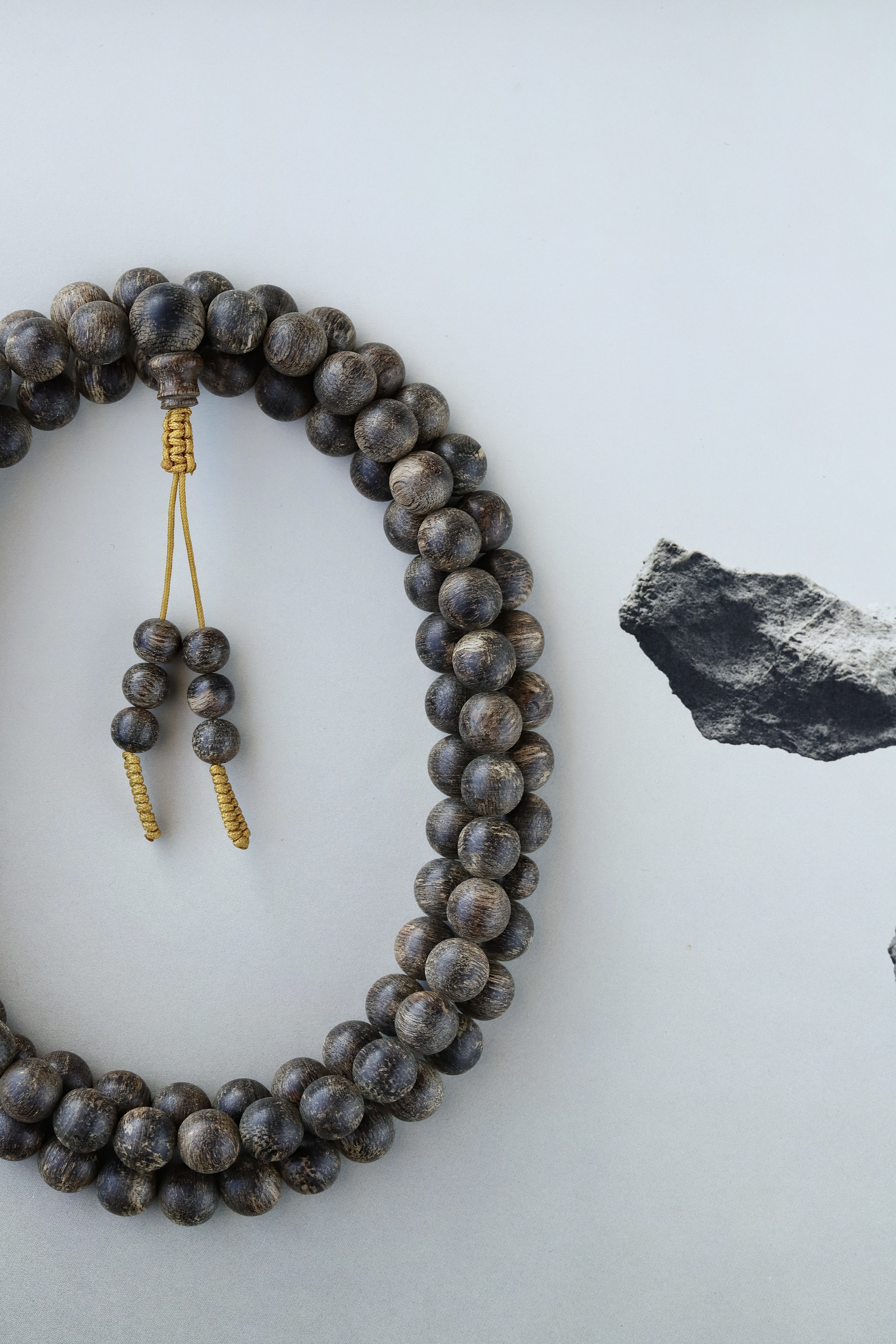 达拉干沉香沉水老料项链,达拉干虎斑纹沉香真能沉水吗