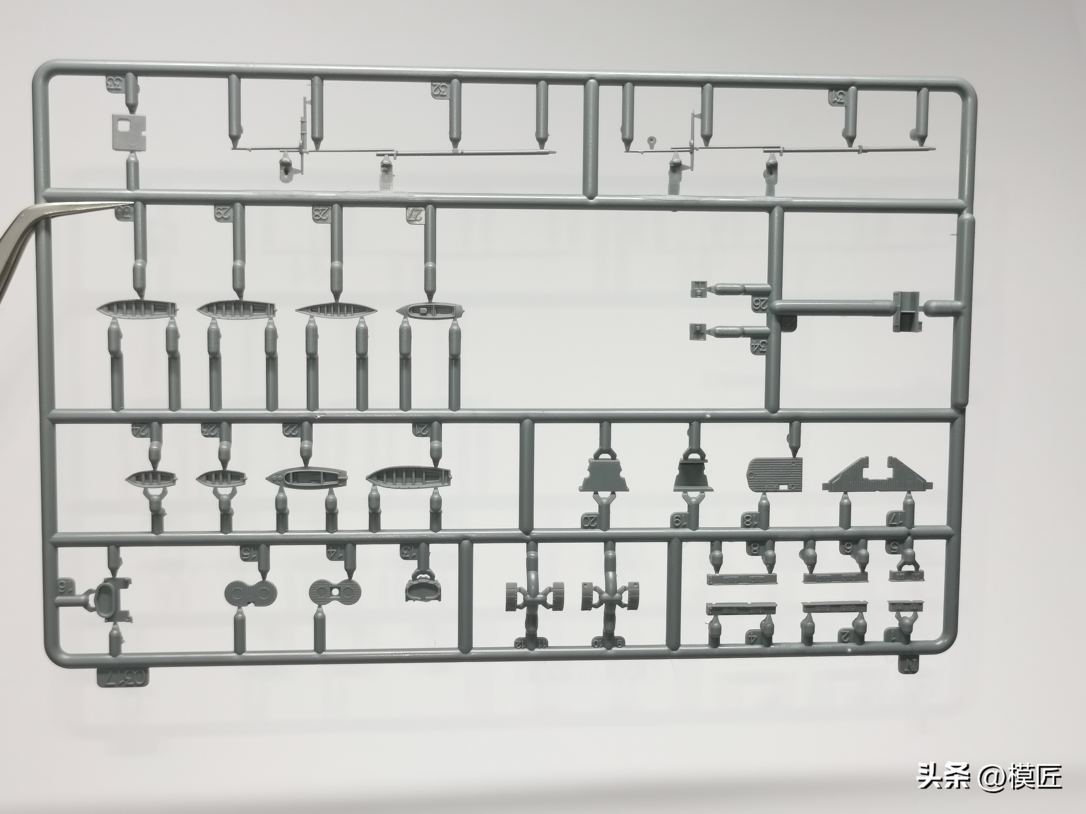鹰翔1/700德国海军埃姆登号巡洋舰开盒测评