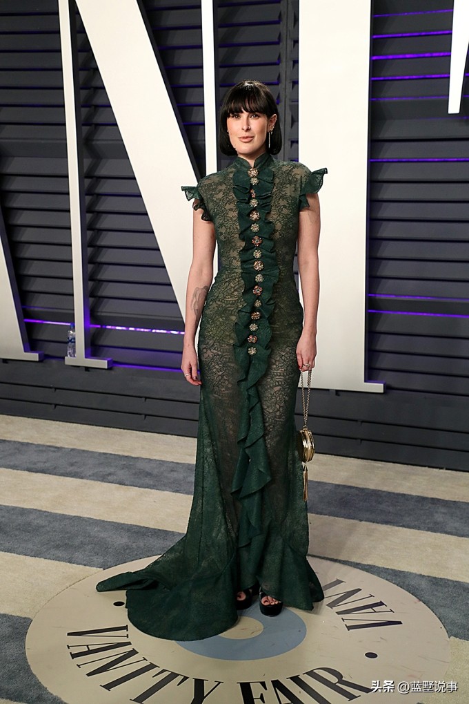 布鲁斯威利斯年轻图,布鲁斯威利斯最帅的照片