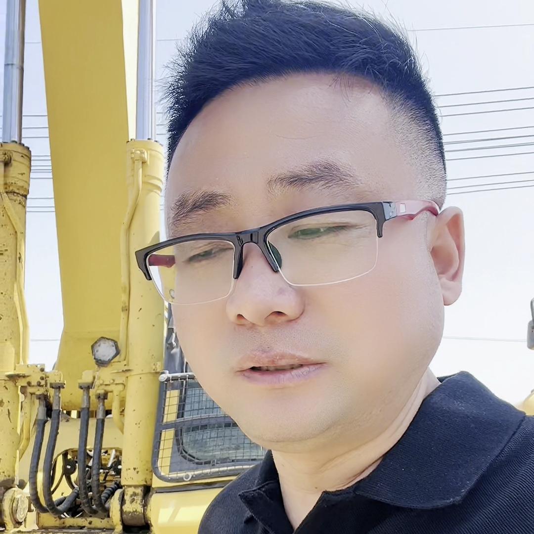 20万1字头挖机推荐,日立360和小松360哪个好