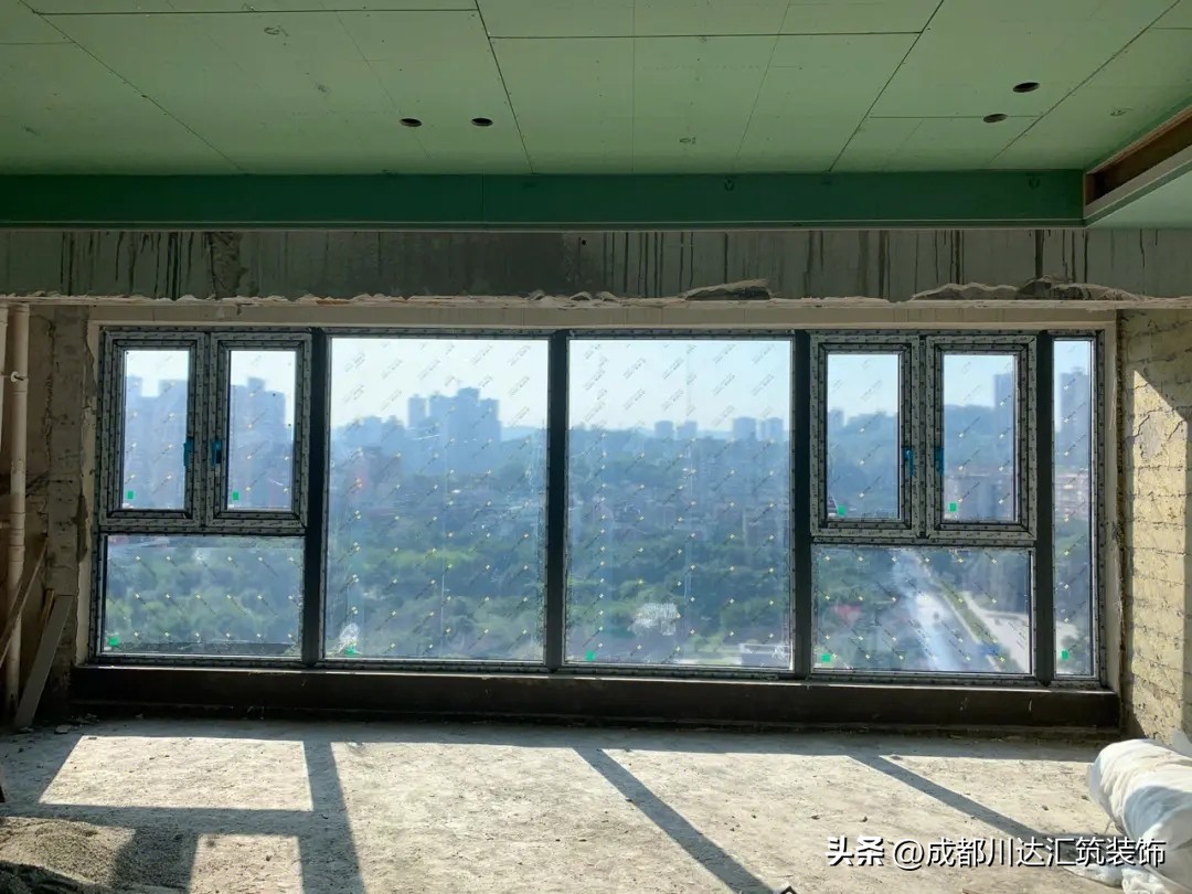 断桥铝门窗系统窗跟普通窗的区别,购买系统门窗要看哪些参数