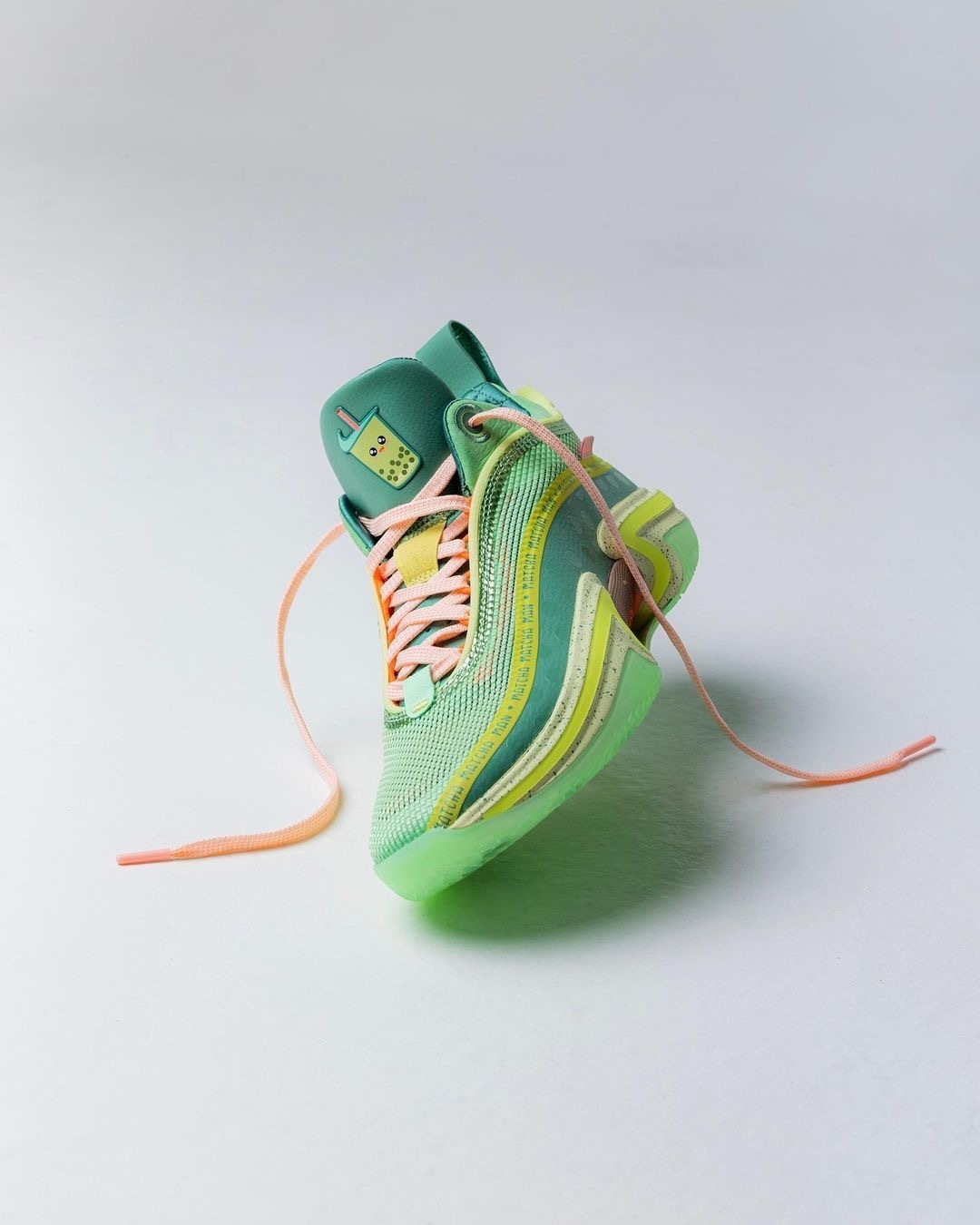 耐克aj系列篮球鞋实战测评,耐克鞋推荐aj4