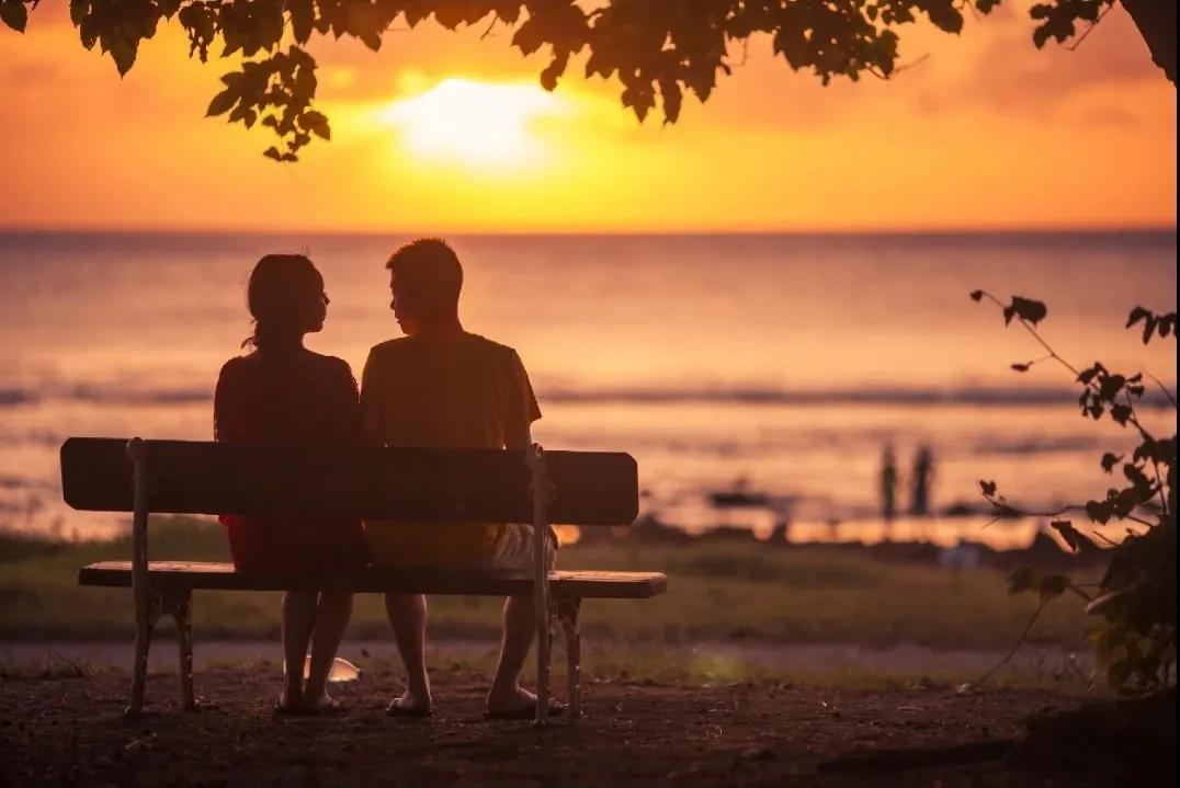 唯美悲伤小故事,最伤感的催人泪下的故事