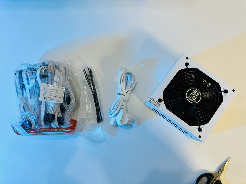 100000左右性价比高的电脑主机,低价高配的电脑主机