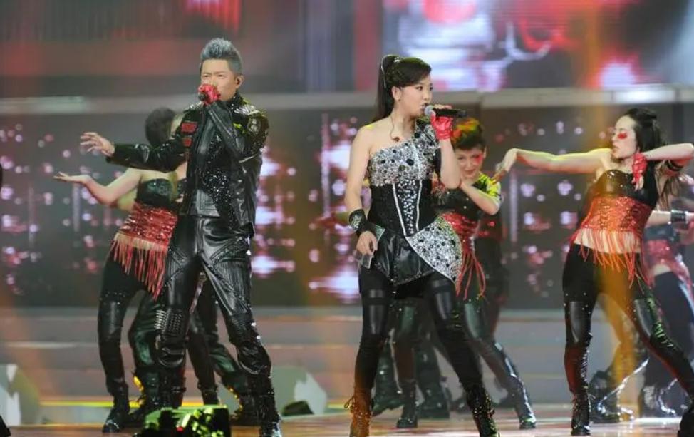 兄弟反目、为钱撕破脸,这些红极一时的组合,各有各的故事