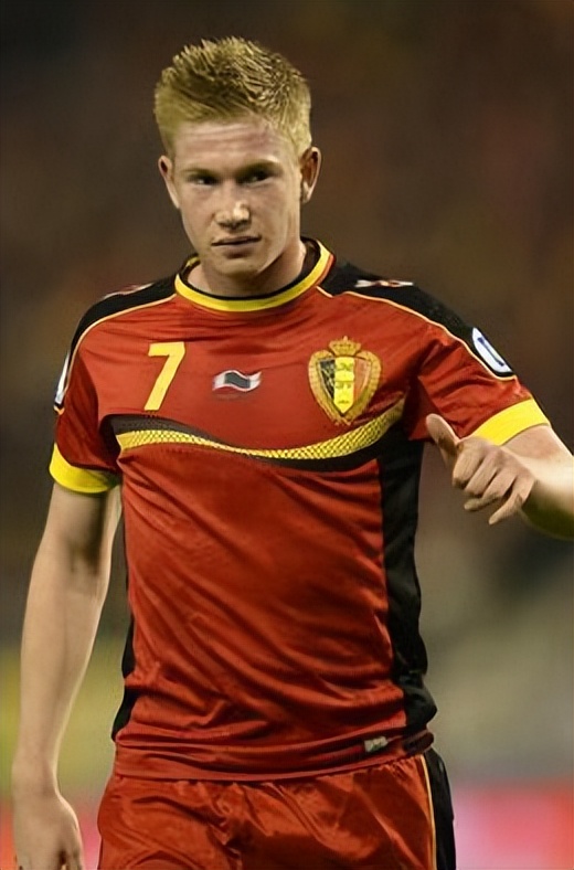 比利时足球历史十大超级巨星,比利时足球明星卢卡库介绍