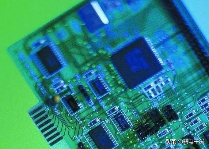 intel集成显卡和独立显卡区别,cpu是集成显卡好还是独立显卡好