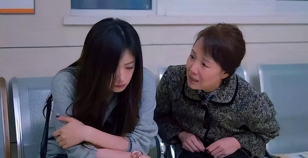 退休金被亲家盯上了？改口之后的真相让我感到心酸