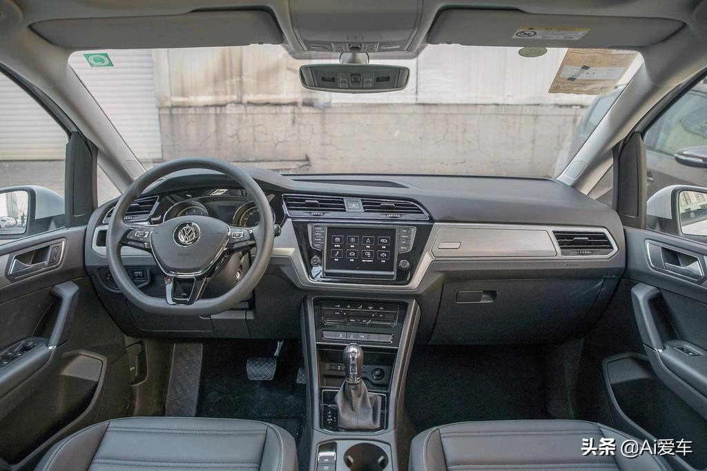 3万元7座大众途安mpv,新款大众途安七座mpv